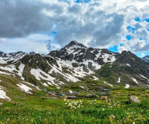 Nieve en las ,ontañas de Kaçkar