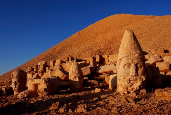 nemrut-ruinas-turquia