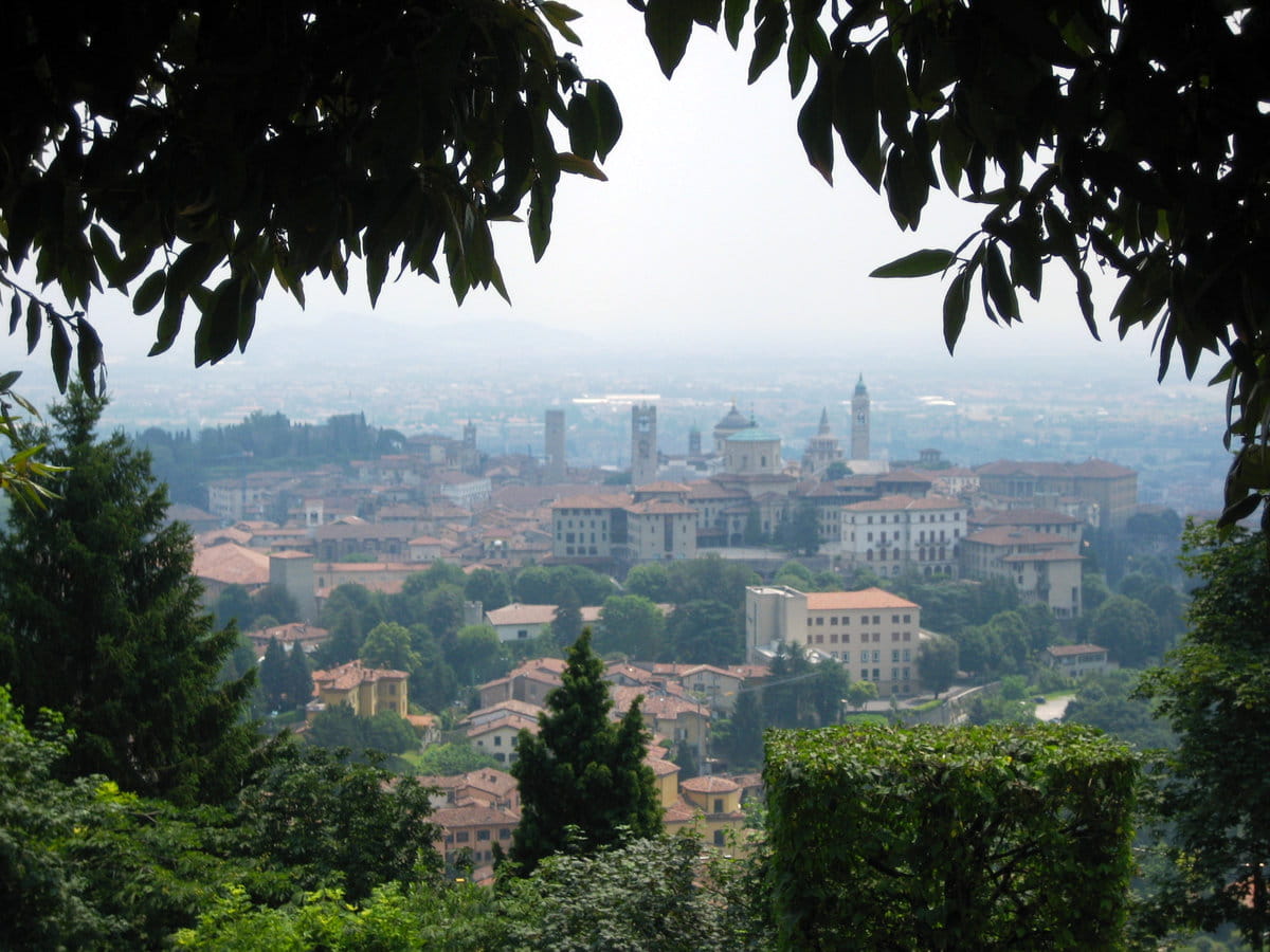 Vistas a Bérgamo desde la Città Alta