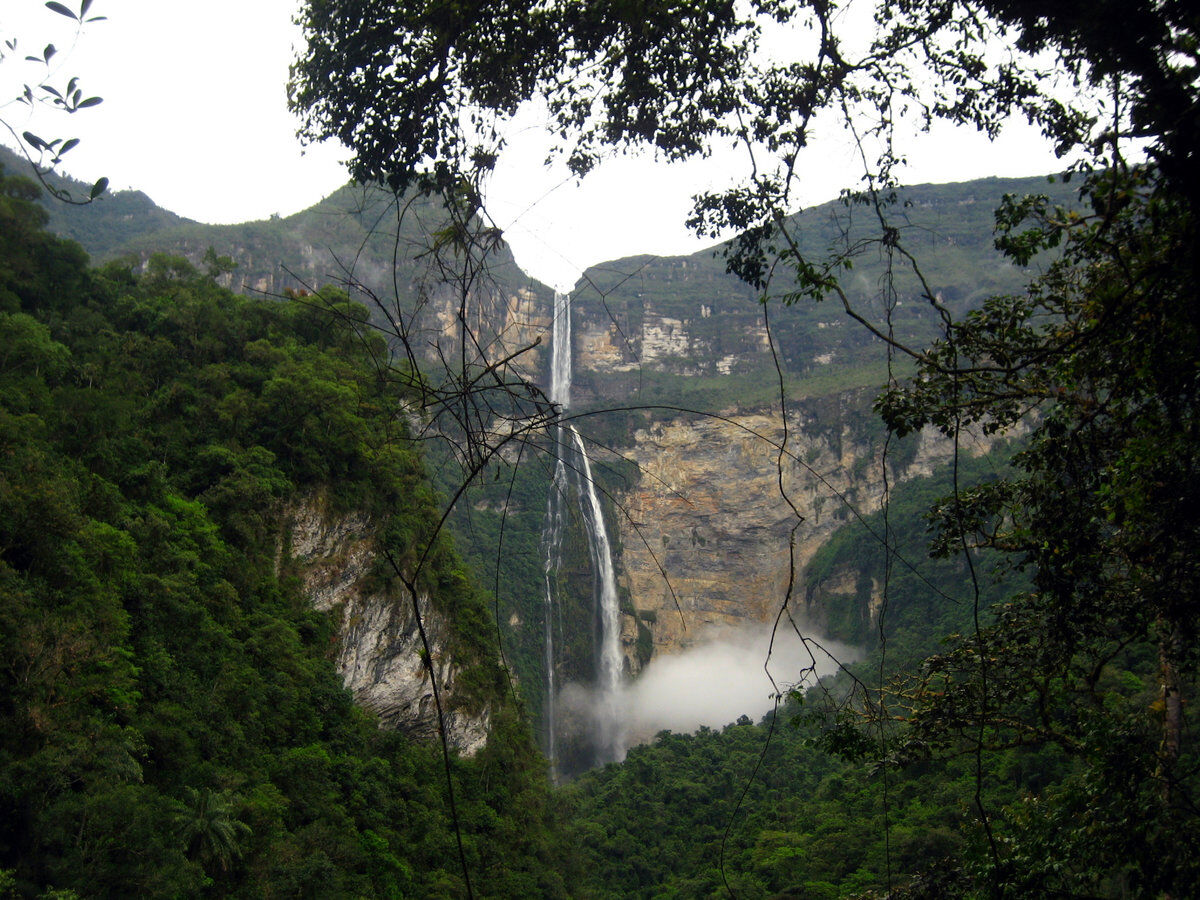 Vistas a la catarata de Gocta
