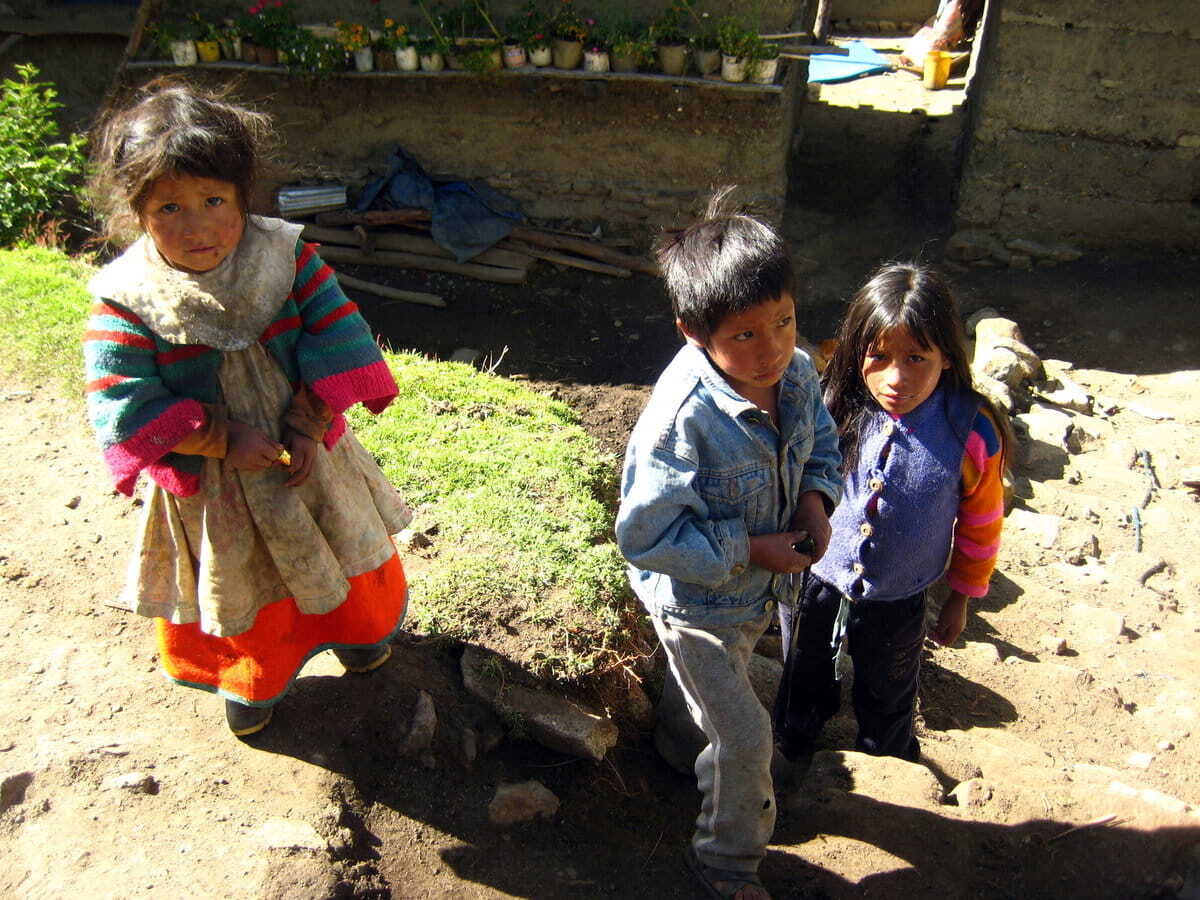 Niños en Trekking de Santa Cruz