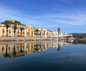 Visitar Bosa en Cerdeña: qué ver en uno de los pueblos más bonitos