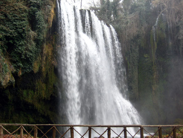 cascada_monasterio_piedra