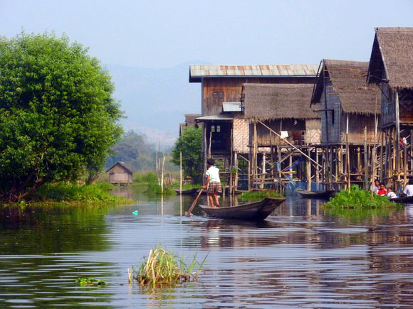 innle-lake-myanmar