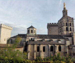 Qué ver en Aviñón: el Palacio de los Papas y otros imprescindibles
