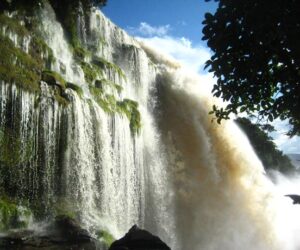 salto-hacha-canaima