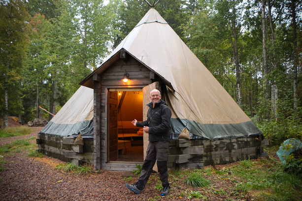 Jättekåtan o Tipi gigante donde dormí en Ramoa