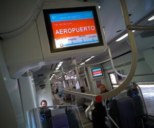 Tren RENFE Cercanías Madrid Aeropuerto Barajas