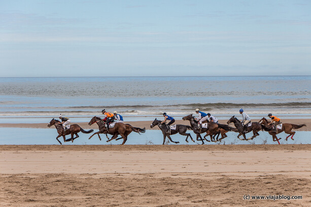 Carrera de Caballos en Ribadesella el Viernes Santo