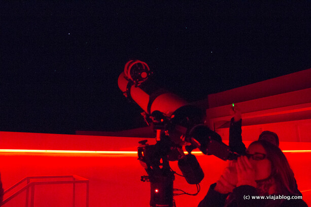 Observación Nocturna del Cielo en el Centro Astronómico de Tiedra en Valladolid