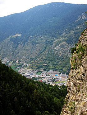 andorra-precipicio