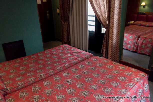 Espejo de cuerpo entero, Hotel Oria Tolosa