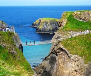 El puente colgante de Carrick a rede