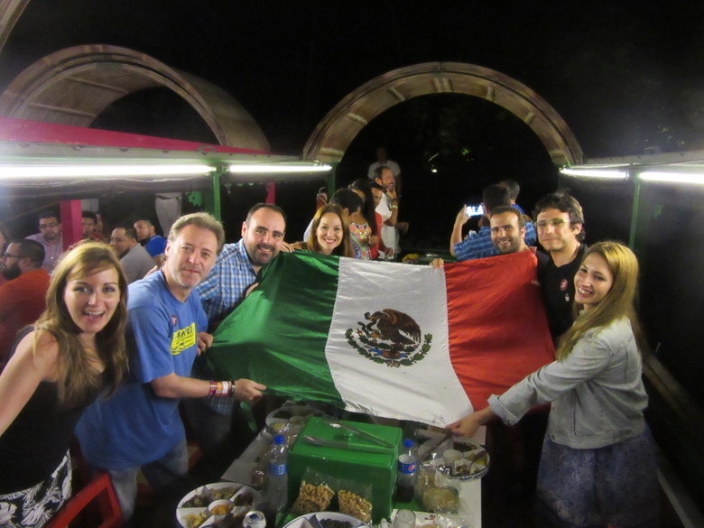 ¡Viva México, cabrones!"