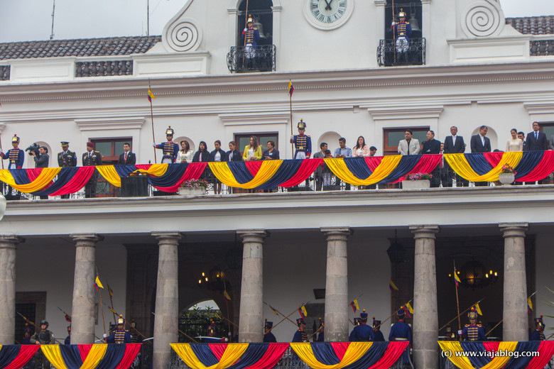Ceremonia del Cambio de la Guardia Presidencial, Quito, Ecuador