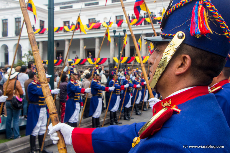 Ceremoniia del Cambio de la Guardia Presidencial, Quito, Ecuador