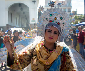 Virgen Alada en Procesión Santa Marianita de Jesús, Quito, Ecuador