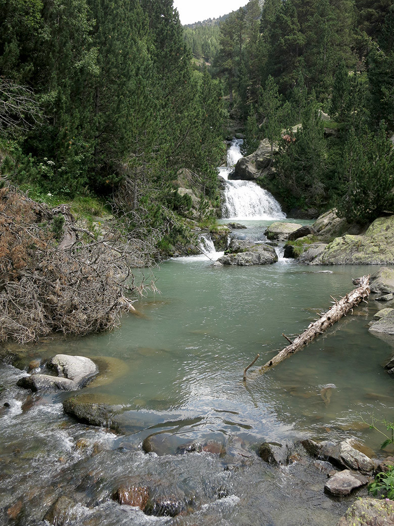 rio-cascada-carlit
