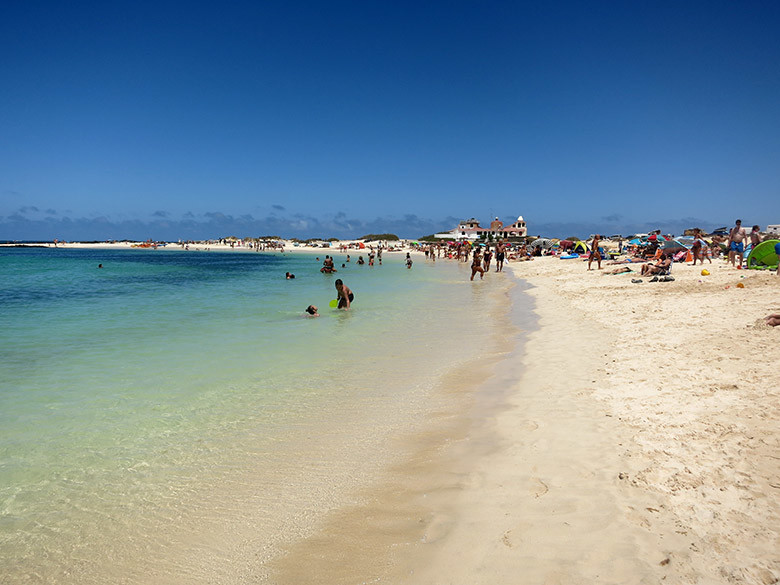 La playa de La Concha en El Cotillo, al noroeste de la isla