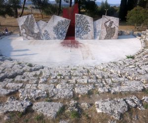 Teatro Griego de Akrai en Palazzolo Acreide (Sicilia)