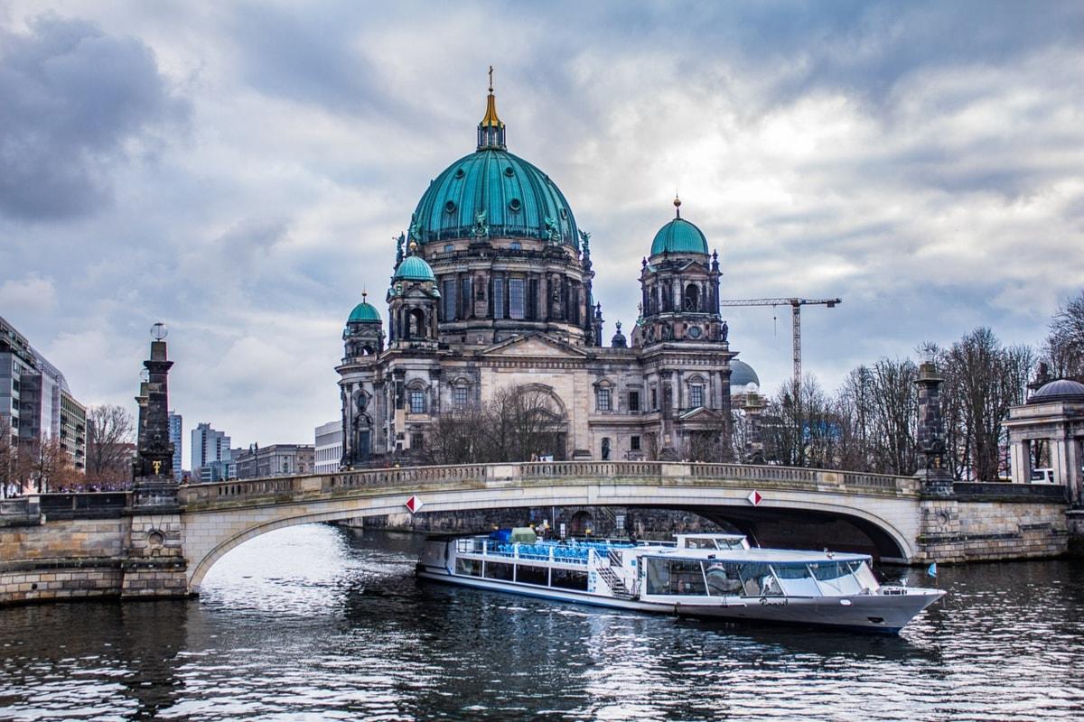 como ir del aeropuerto de Berlín al centro