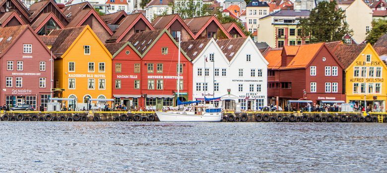 Edificios de la Liga Hanseática en Bryggen, Bergen, Noruega [(c) Foto: @avistu]