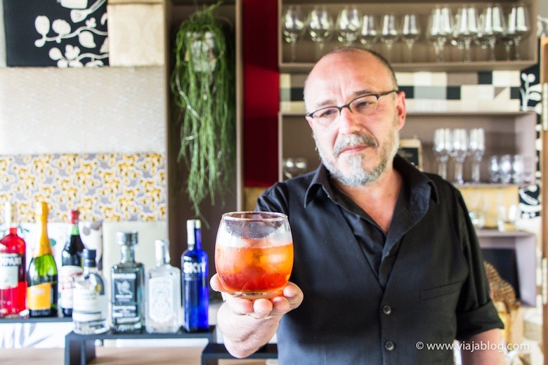 Kike Soda 917 y aperitivo Menú Alcohólico Los Llaureles