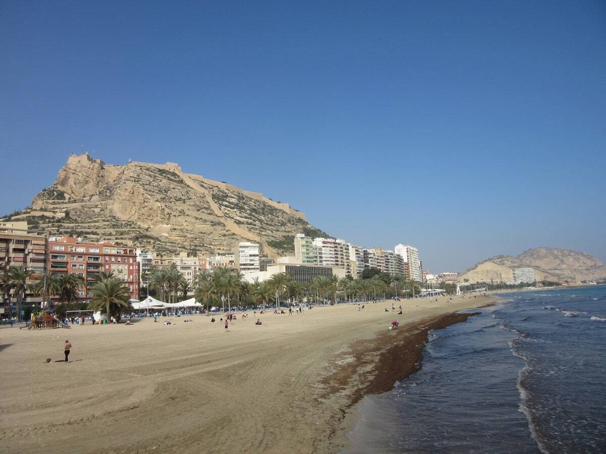 playa del postiguet alicante