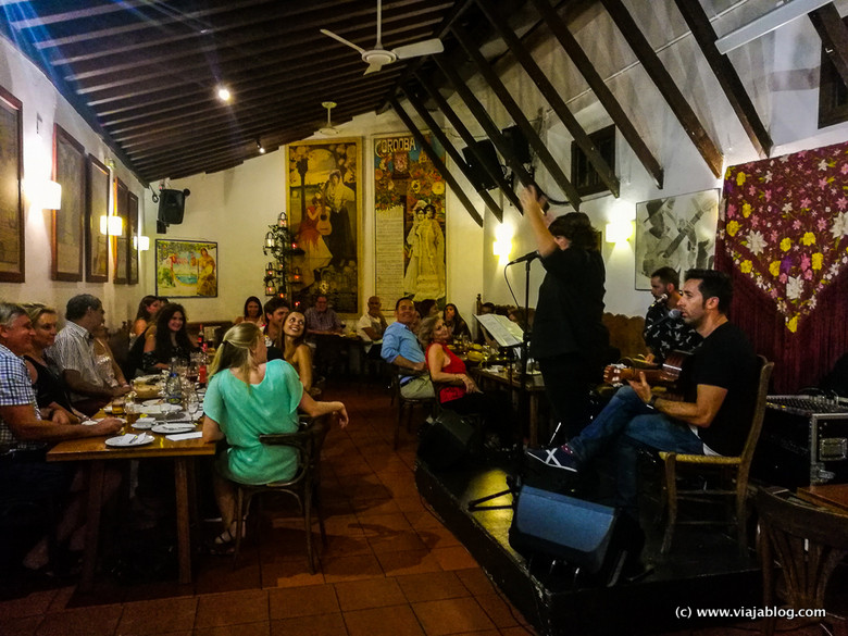 Música en Bodega El Pimpi Málaga