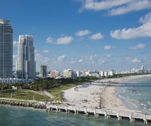 como ir del aeropuerto de miami al centro