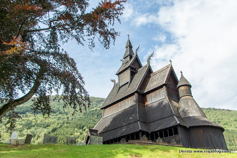 Centenarias iglesias de madera Stavkirke en Noruega