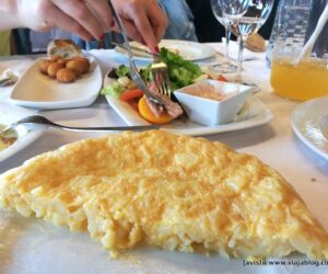 Tortilla en un restaurante de Asturias