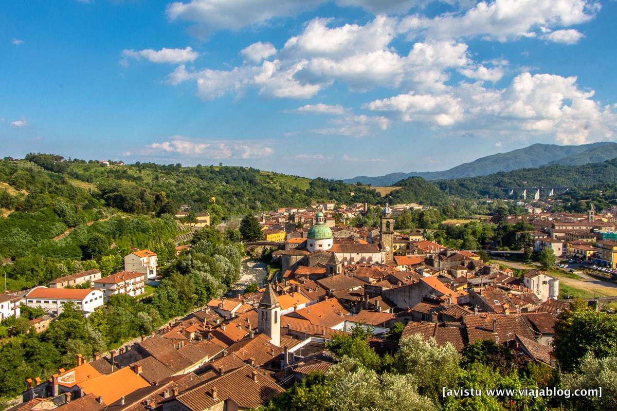 Pontremoli Cinque Terre Italia