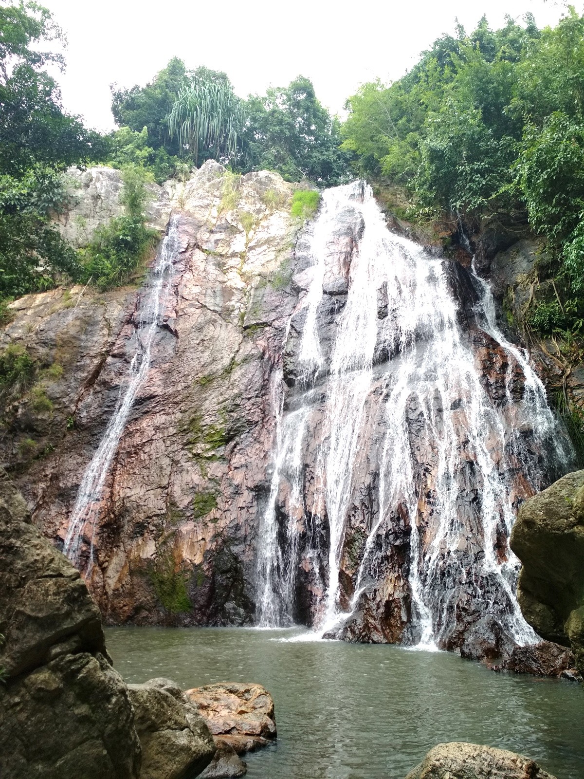 samui cascada