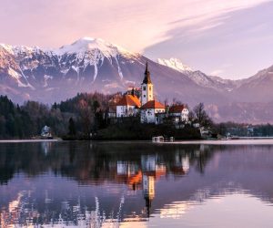 Postal del lago Bled en Eslovenia