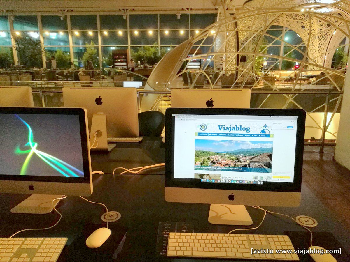 iMacs para uso de pasajeros en Sala VIP Turkish Airlines Estambul