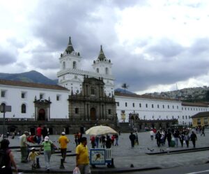 Cómo ir del aeropuerto de Quito al centro de la ciudad