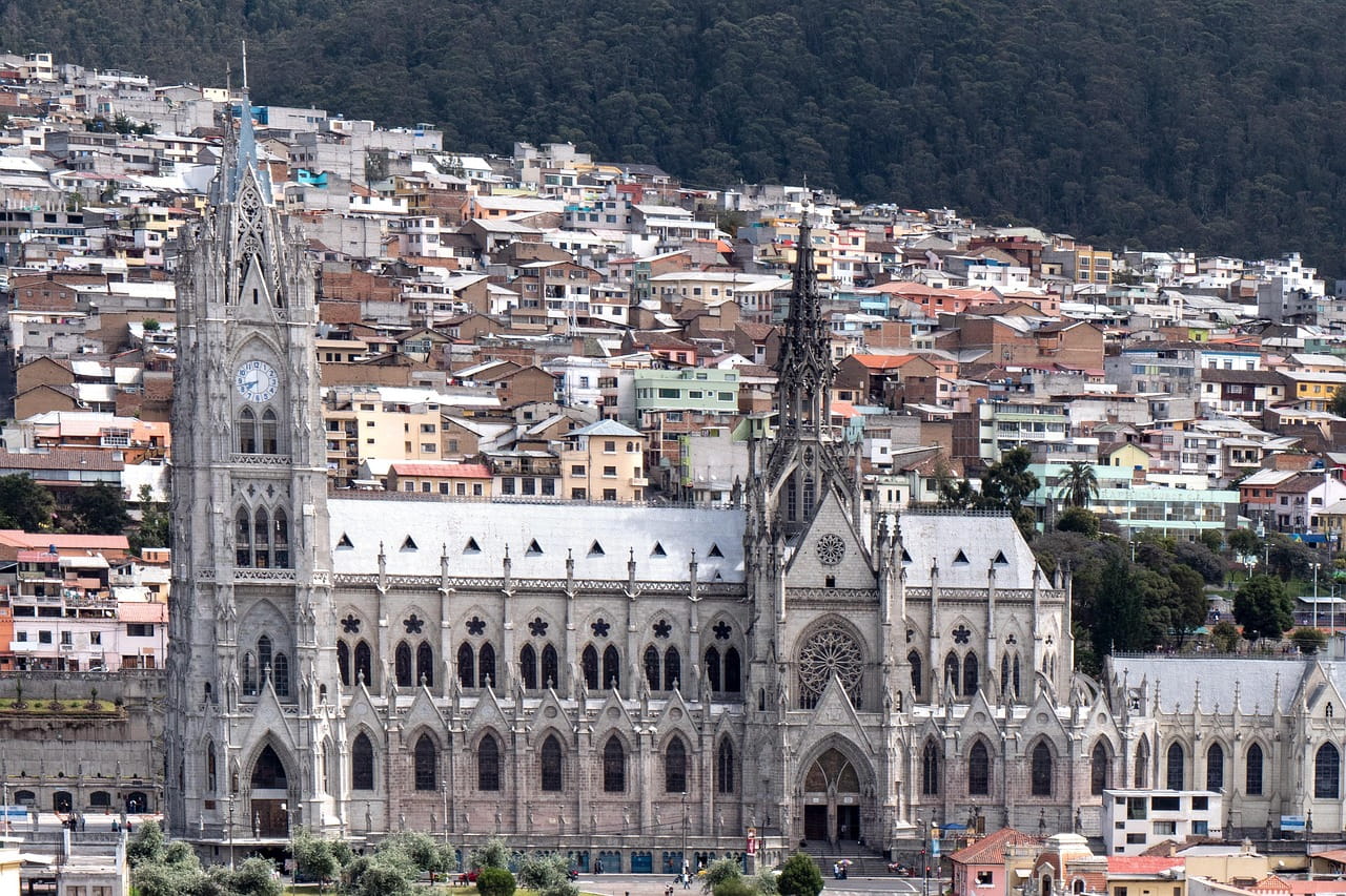 basilica quito