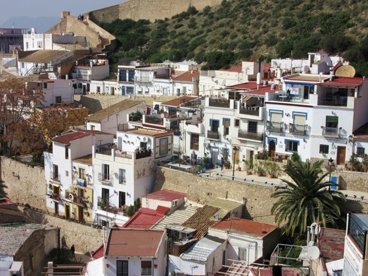 barrio de santa cruz alicante