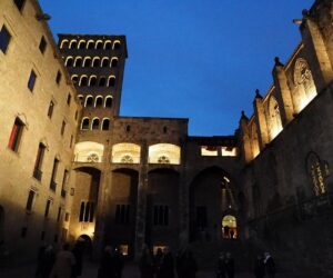 La plaza del Rei es uno de los lugares más evocadores del barrio Gótico