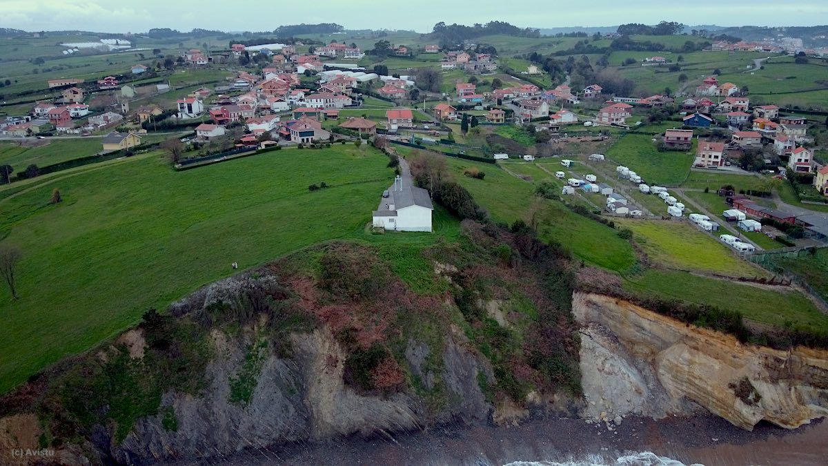 Ermita de San Pedro de Antromero (Asturias)