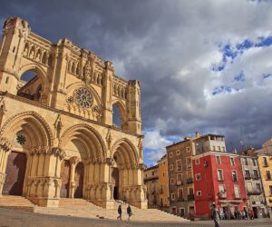 donde alojarse en Cuenca