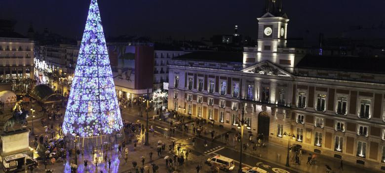 Puerta del Sol en Madrid en Navidad