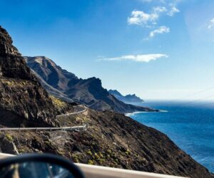 El perfil sinuoso del oeste de Gran Canaria cerca de Agaete