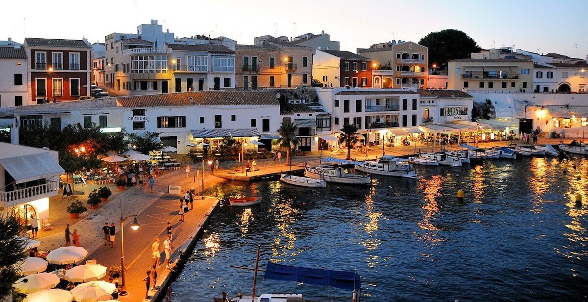 Cales Fonts, Es Castell, Menorca