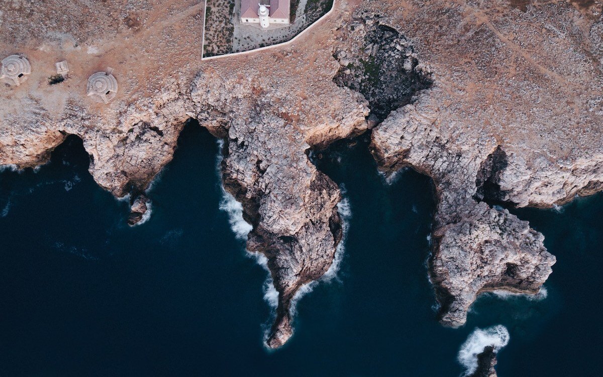 Faro, barracas y Punta Nati, Ciudadela, Menorca