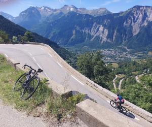 Curva Alpe-d'Huez