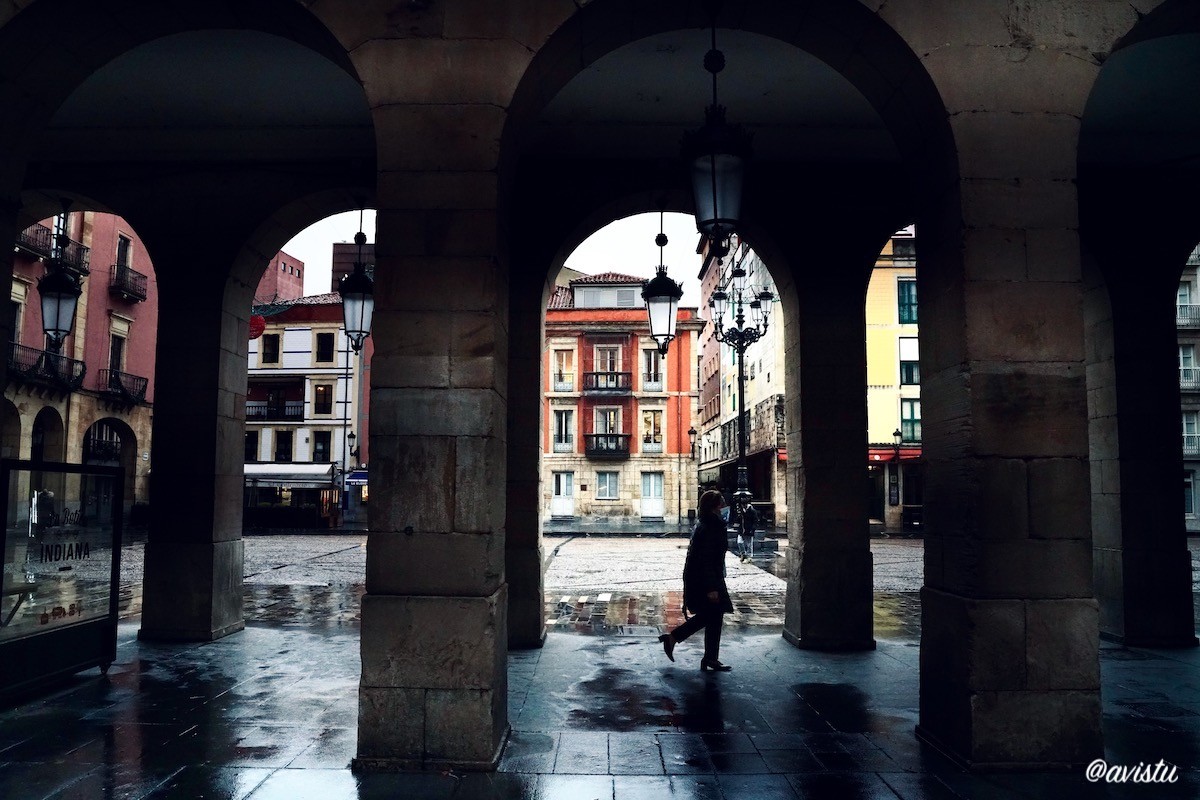 Arcos de la Plaza Mayor de Gijón