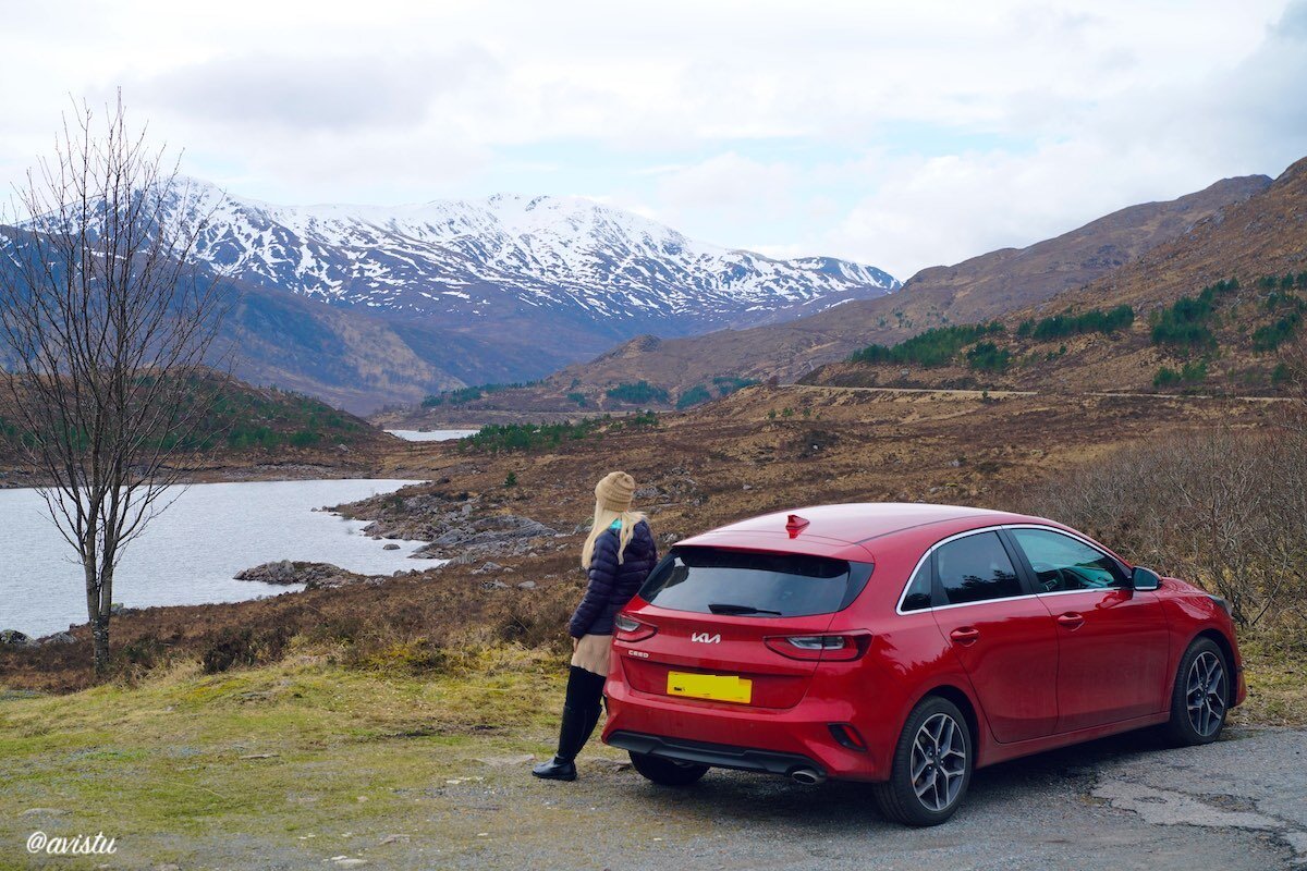Disfrutando los paisajes de las Highlands en Escocia con nuestro coche [(c)Foto: @avistu]