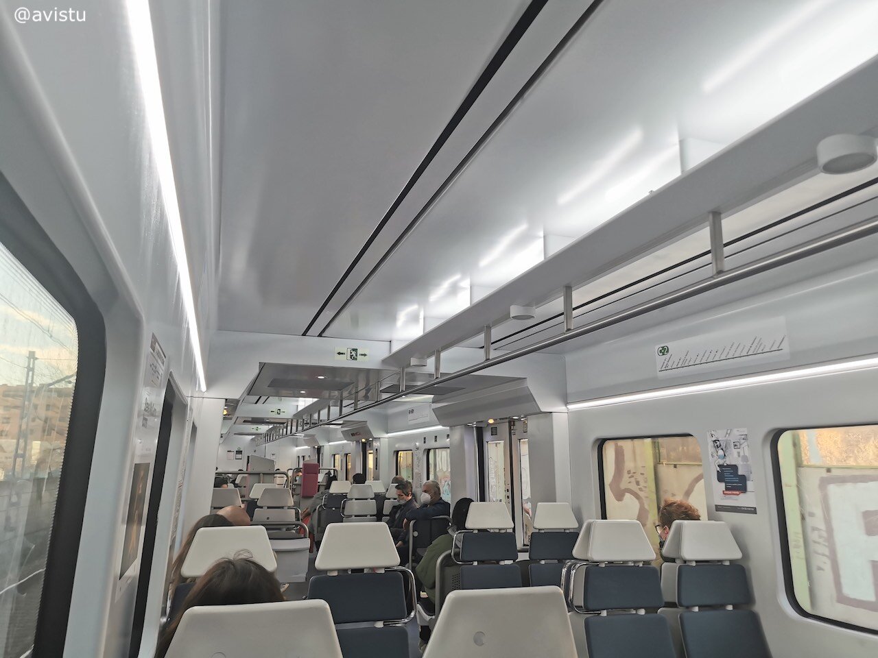Interior de un vagón de Cercanías RENFE Madrid